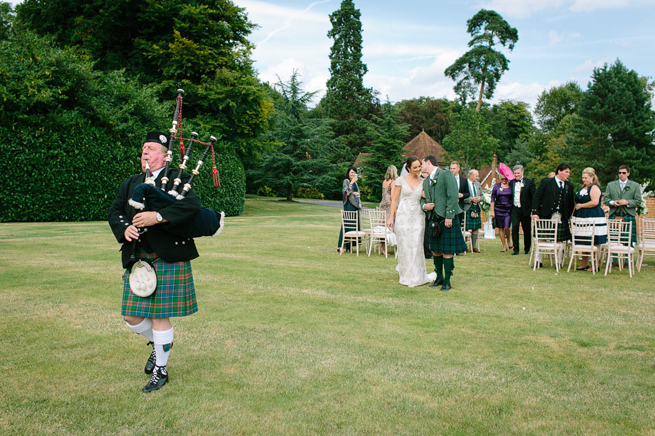 Henley on Thames wedding photographer Crooked Billet pub 