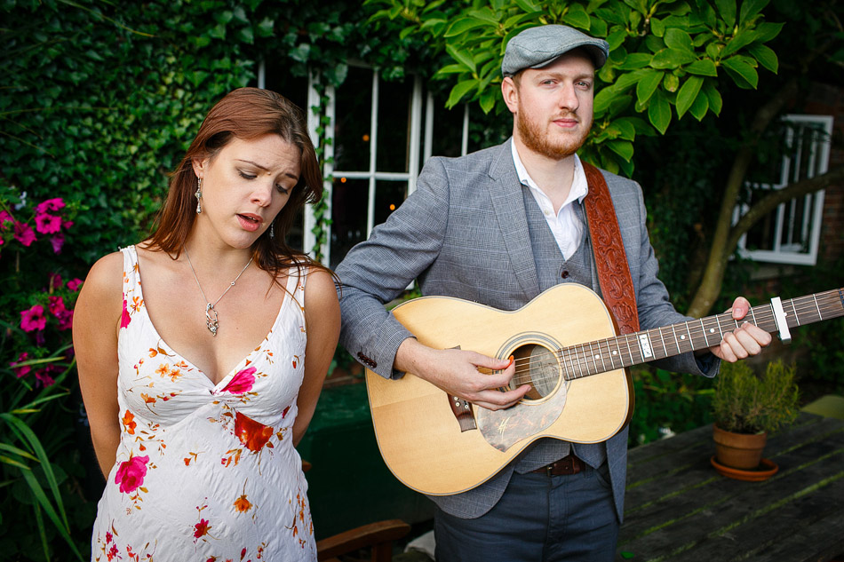 Henley on Thames wedding photographer Crooked Billet pub 
