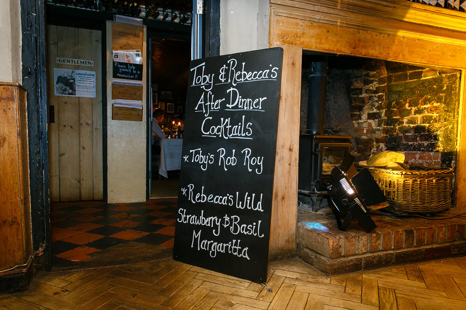 Henley on Thames wedding photographer Crooked Billet pub 