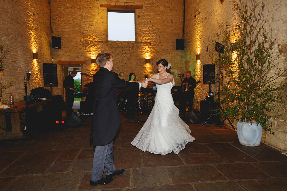 CRIPPS_BARN_WEDDING_PHOTOGRAPHY_14