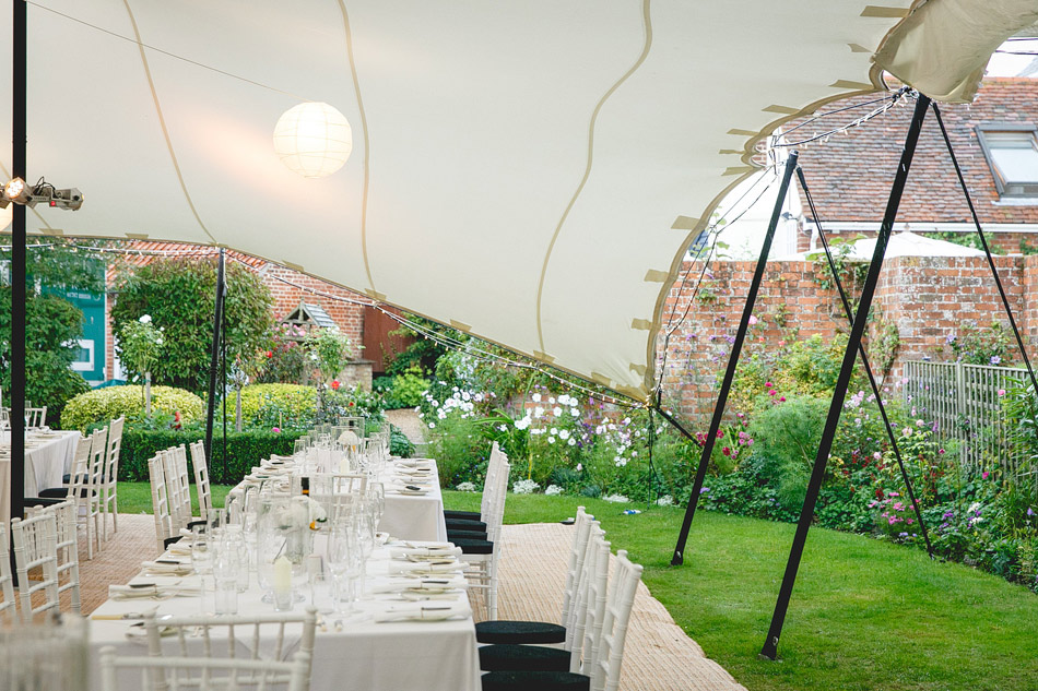 rainy wedding in marquee