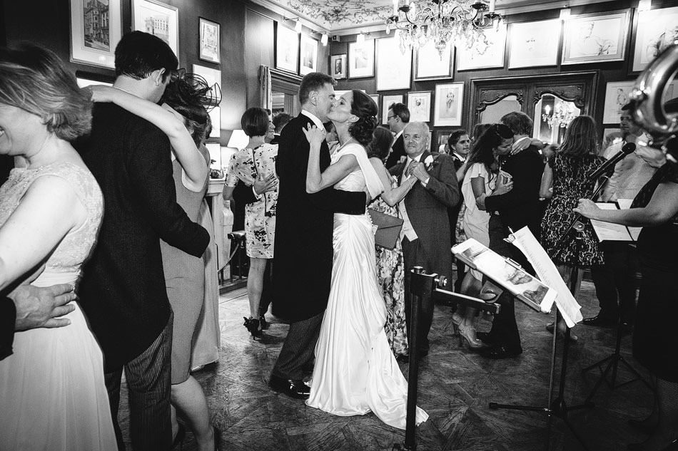 SAVILE_CLUB_WEDDING_PHOTOGRAPHY_94