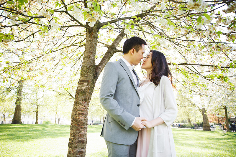 london engagement photography