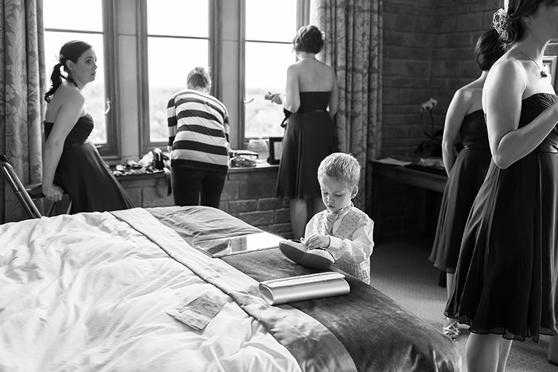 SOUTH_LODGE_HOTEL_WEDDING_PHOTOGRAPHY_08