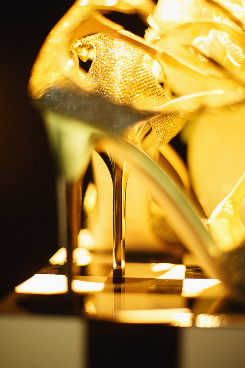 SOUTH_PLACE_HOTEL_WEDDING_PHOTOGRAPHER_008