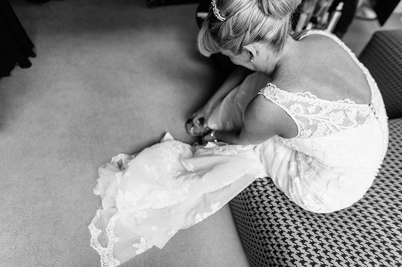 SOUTH_PLACE_HOTEL_WEDDING_PHOTOGRAPHER_018