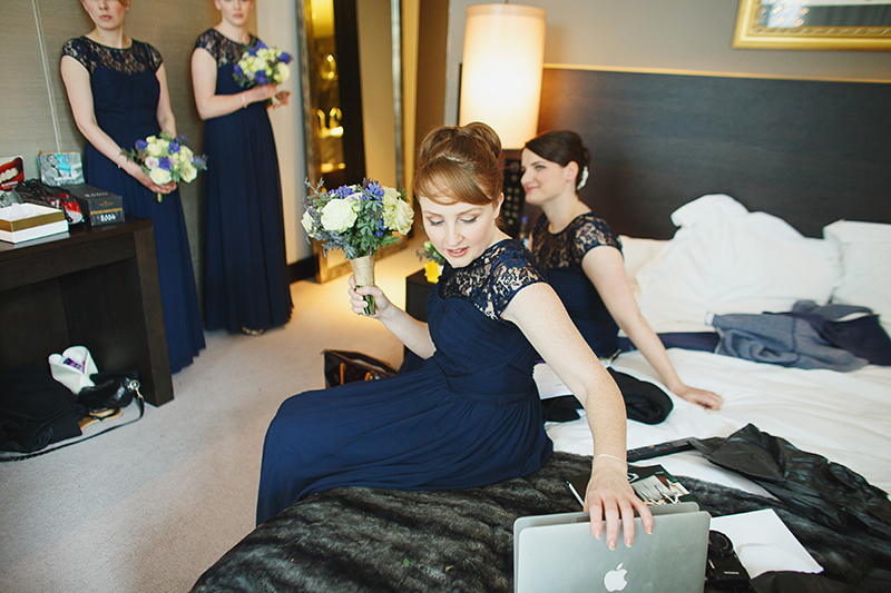 SOUTH_PLACE_HOTEL_WEDDING_PHOTOGRAPHER_024