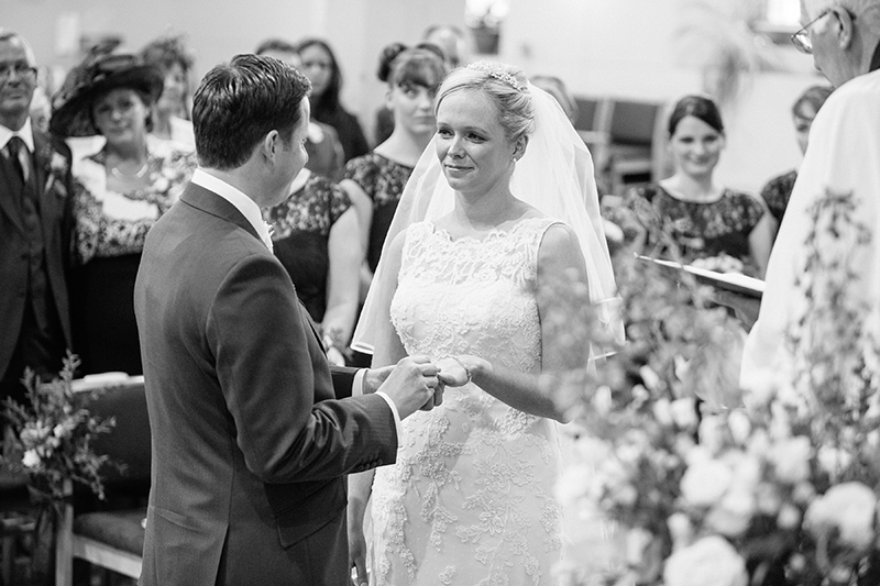 SOUTH_PLACE_HOTEL_WEDDING_PHOTOGRAPHER_039