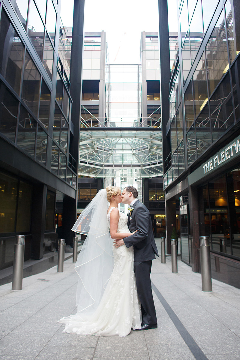 SOUTH_PLACE_HOTEL_WEDDING_PHOTOGRAPHER_053